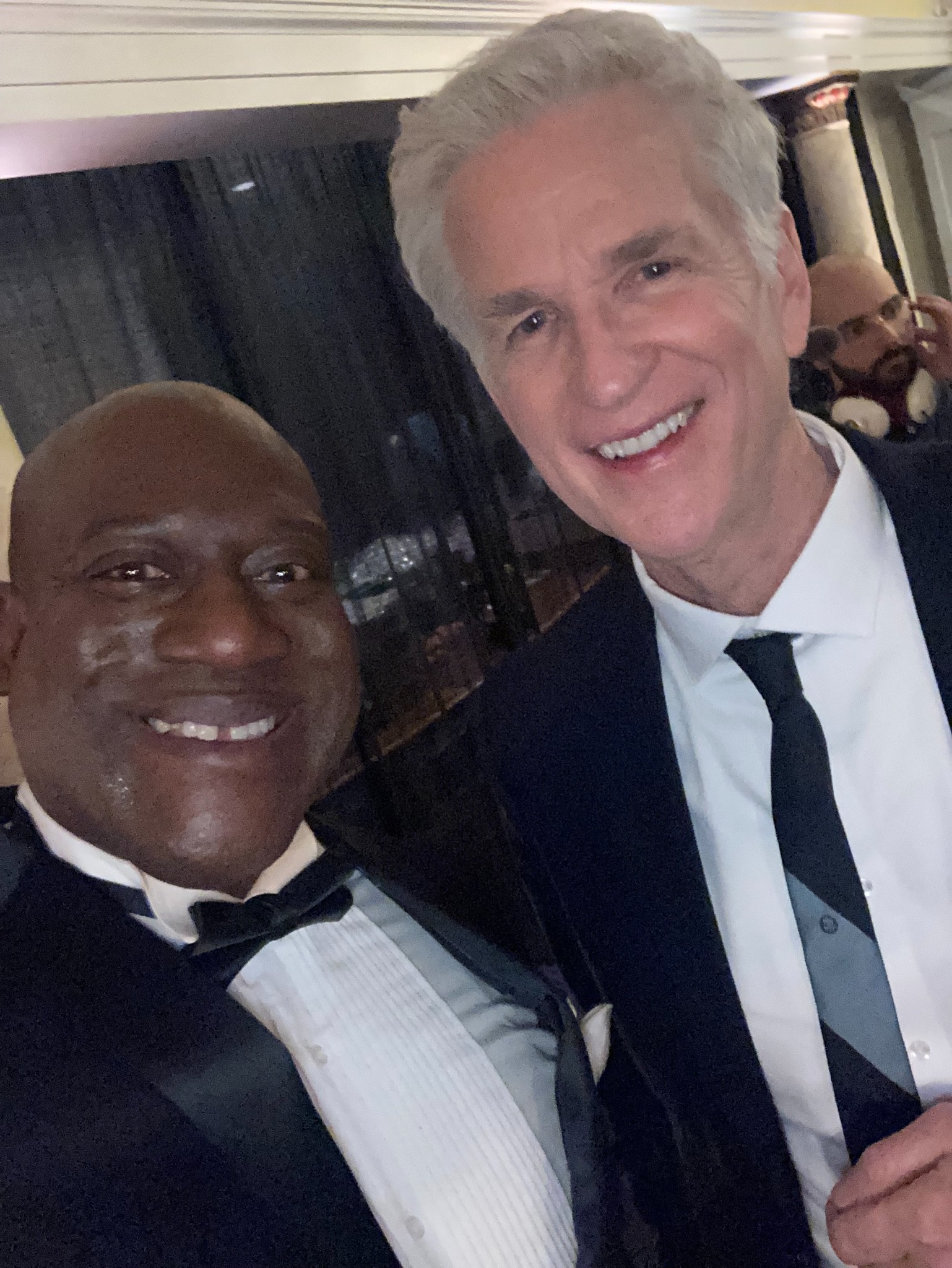 Tomike Ogugua behind the scenes with Matthew Modine